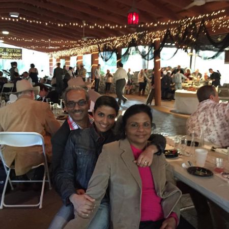 Reena Ninan posted a picture of her parents on her Instagram. 